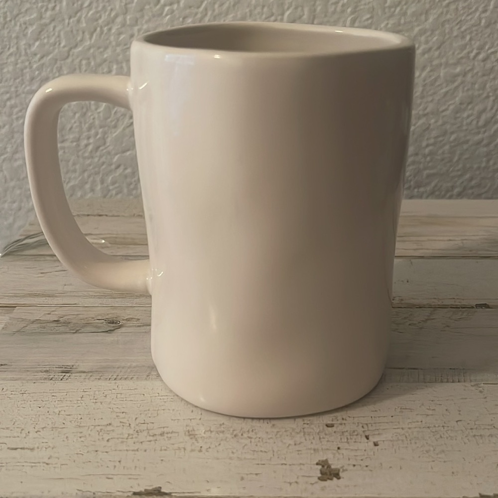 Rae Dunn Trick and Treat Mugs. - Picture 9 of 10